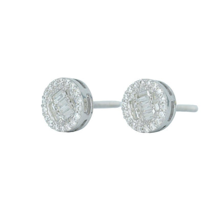 6679: Round And Baguette Diamond Earing