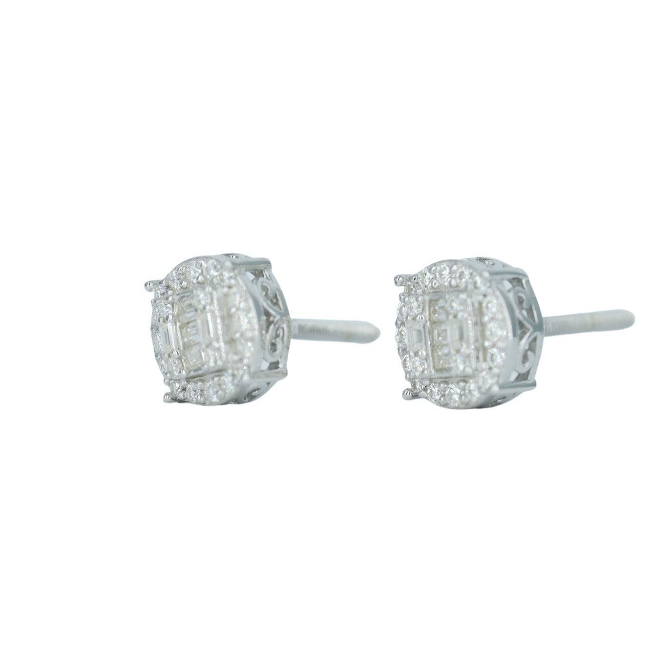 9593: Round And Baguette Diamond Earing